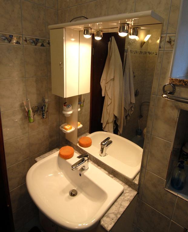 Guesthouse Konti Fiume Szoba fotó