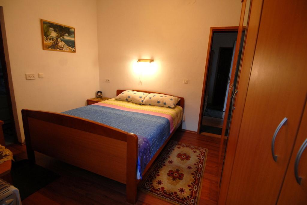 Guesthouse Konti Fiume Szoba fotó